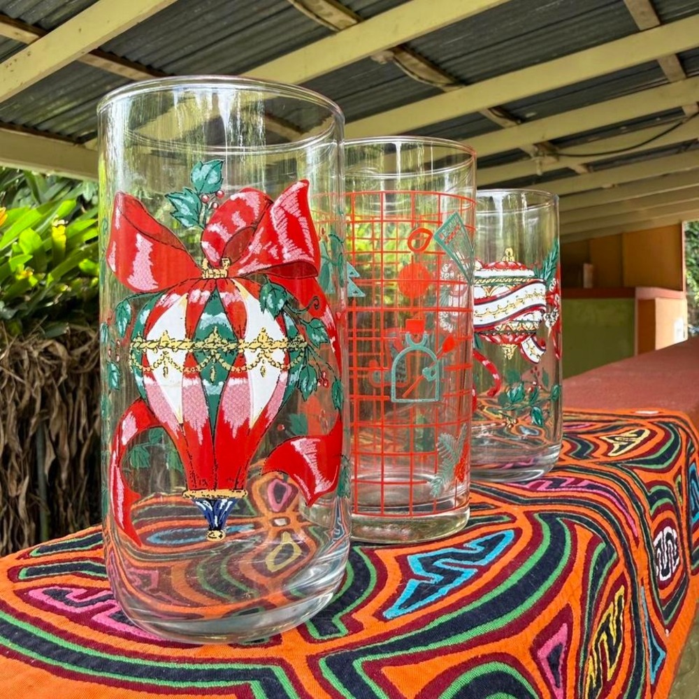 3pc Vintage 1993 House of Lloyd Christmas Glasses Holiday Set